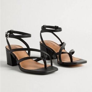 Torrid 11WW Black Strappy Block Heel Sandals
